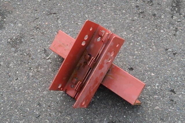 Redirack Drive-In Mounting Brackets – Warehouse Equipment