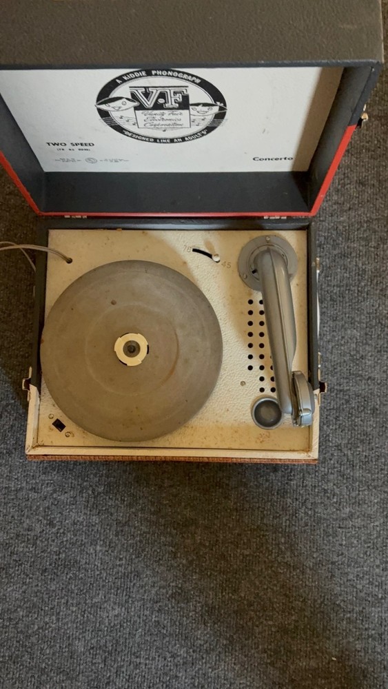 Vintage Vanity Fair Kids Phonograph