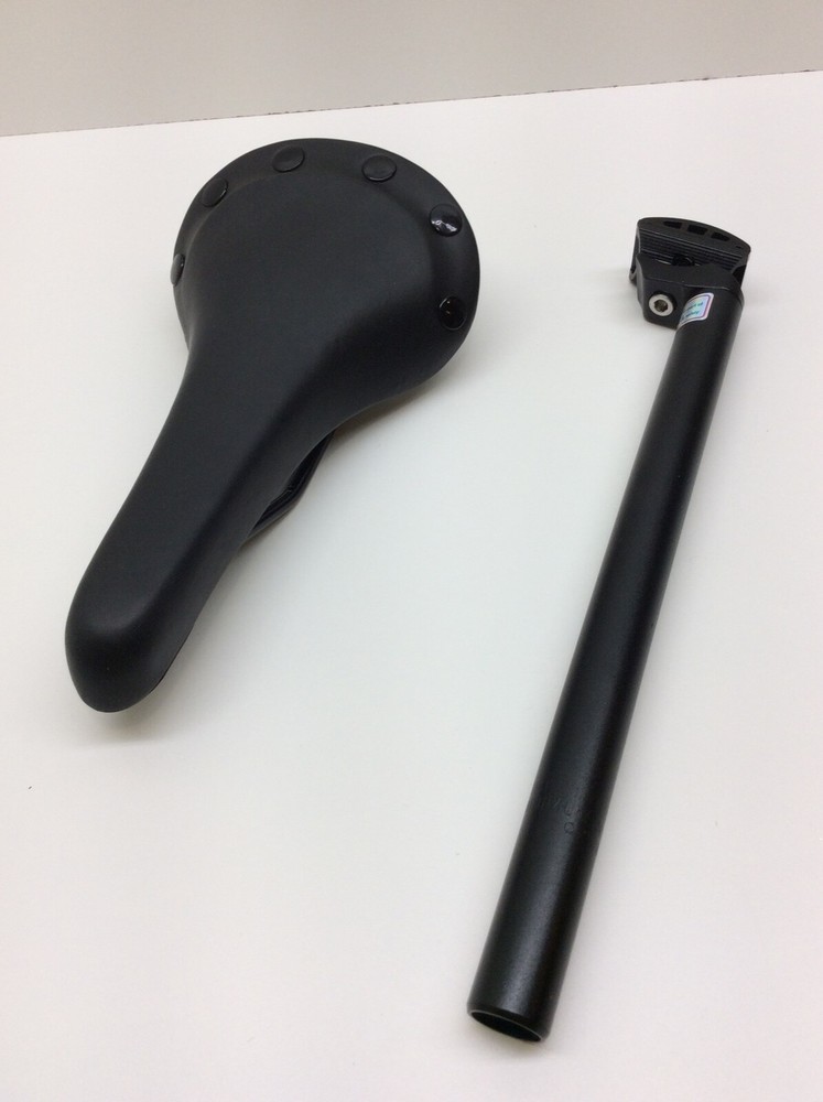 Chifa Seat Saddle Black plus Post