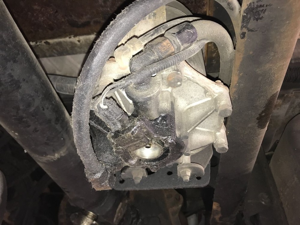 Bendix AD9 Air Dryer - Used