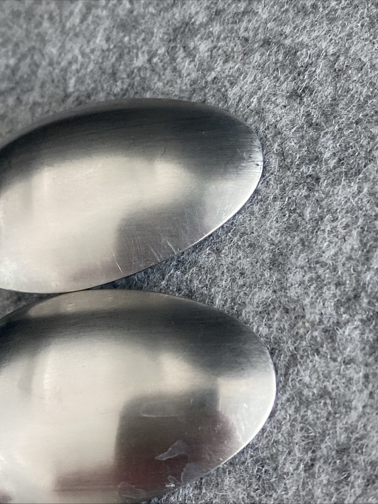 4 Gourmet Settings SOHO Stainless 18/8 Heavy Dinner Spoon Flatware