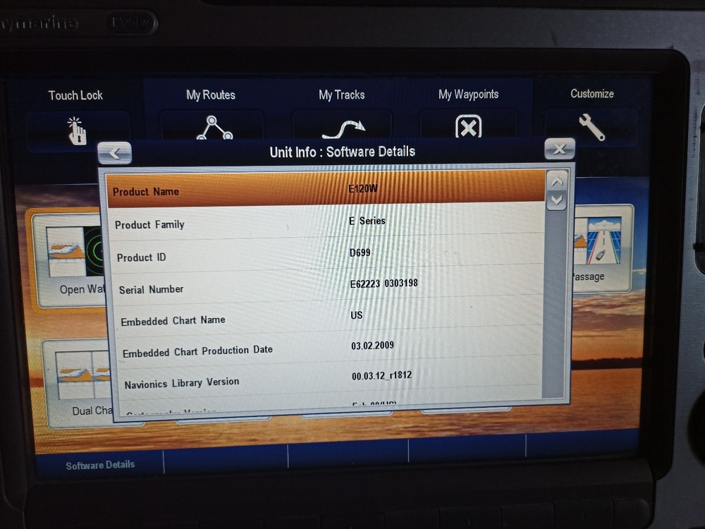 Raymarine E120w Widescreen HybridTouch Chartplotter Multifunction Display