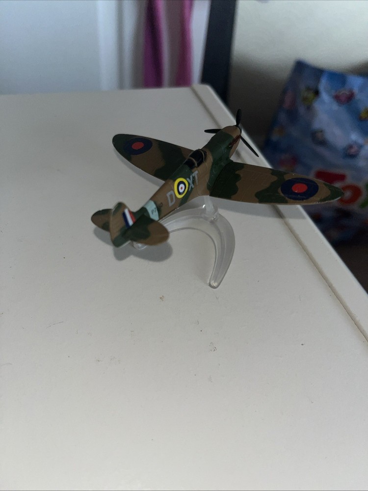 CORGI SPITFIRE