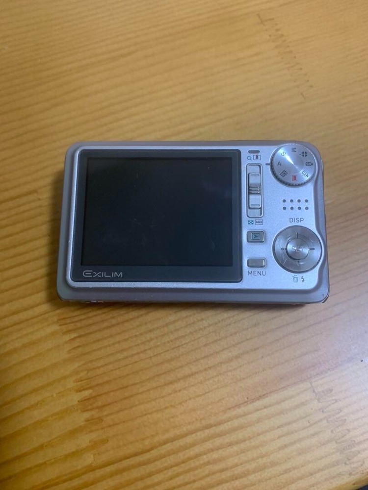 CASIO EXILIM EXV7 Compact Digital Camera Silver