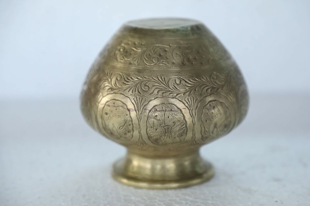 Vintage Brass Engraved Handcrafted Solid Heavy Water Pot/Lotta