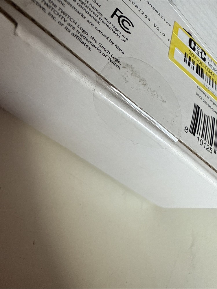 NORTH Wireless Microphone with Charger (USB-C) NEW Open Box