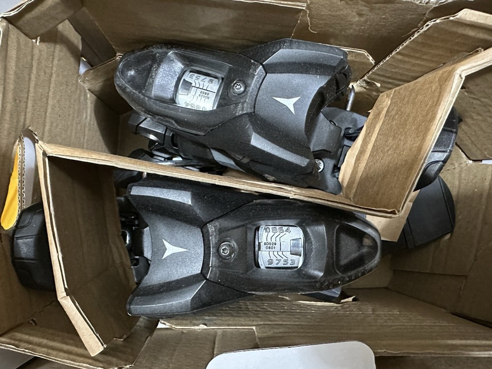 Atomic Stage 10 GW Bindings 2026 - Size L90