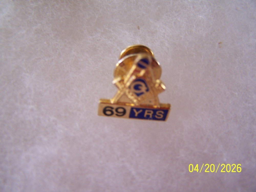 Vintage Masonic Pinbacks & Cufflink = Bolo Slide