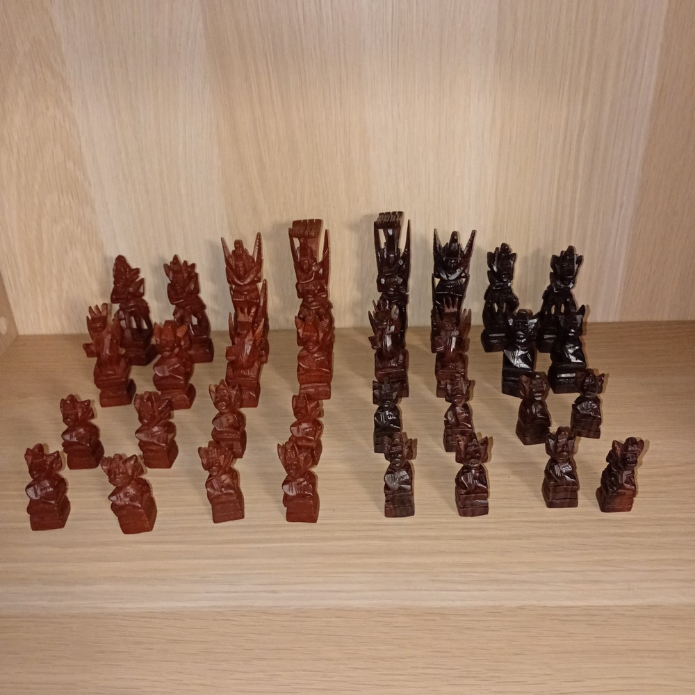 Hand Crafted Indonesian Chess Pieces