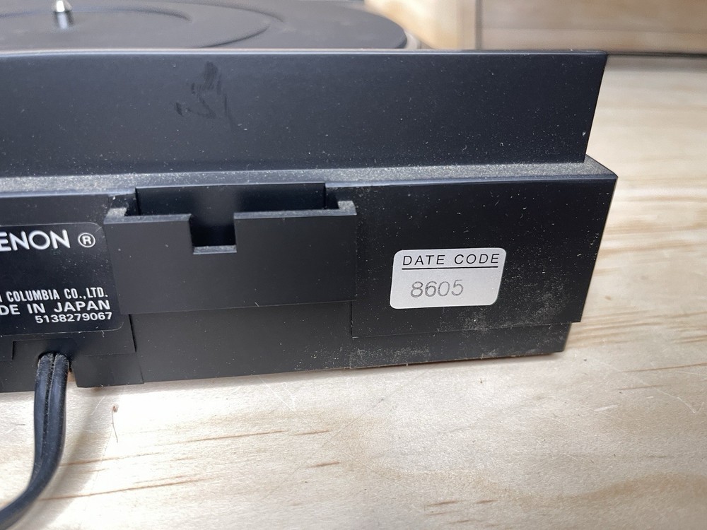 Denon DP-7F Direct Drive Fully Automatic Turntable w Manual Box