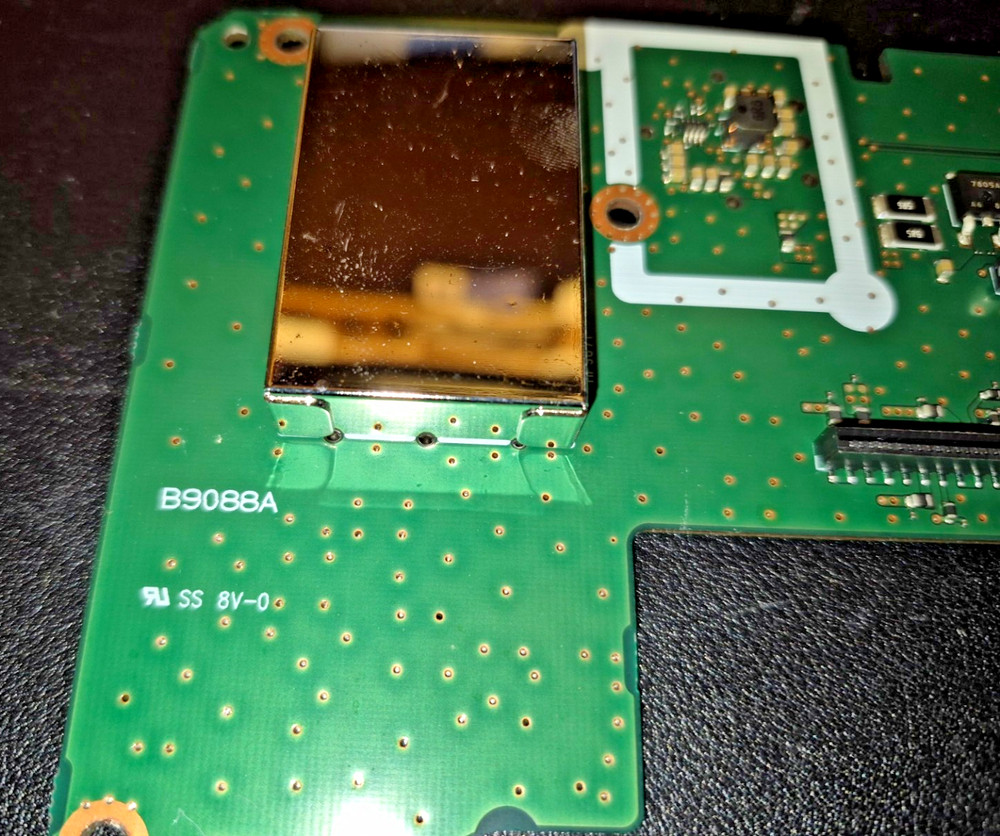 ICOM M803 TRANCIEVER ASSORTED PARTS PREOWNED