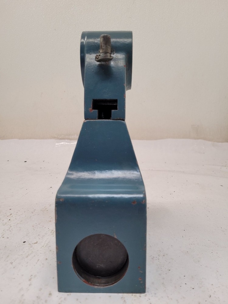 Bridgeport Outboard Horizontal Milling Support Right Angle