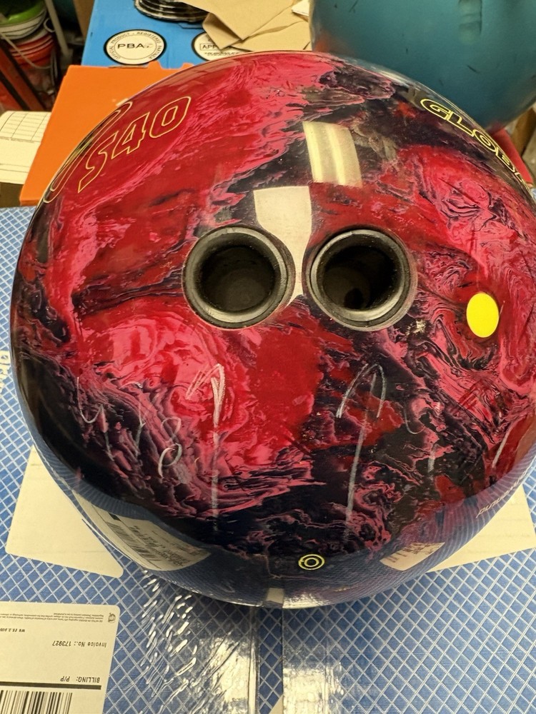 Used 900 Global Missing Link Bowling Ball 15 Pounds