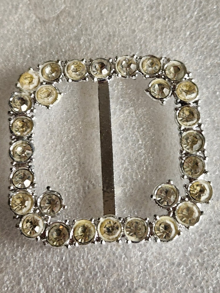 Sparkling Silver Colored Buckle or Ribbon Slider