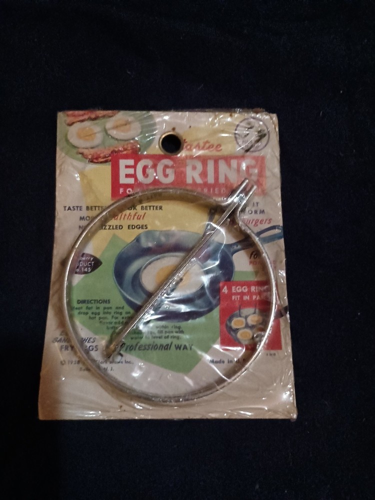 Vintage Tastee Egg Ring NIP 1958