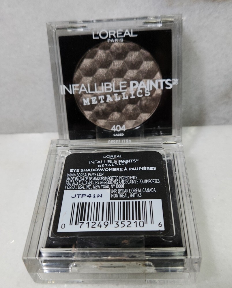 2 - L’Oreal Infallible Paints Metallic Eyeshadow - #404 Caged.