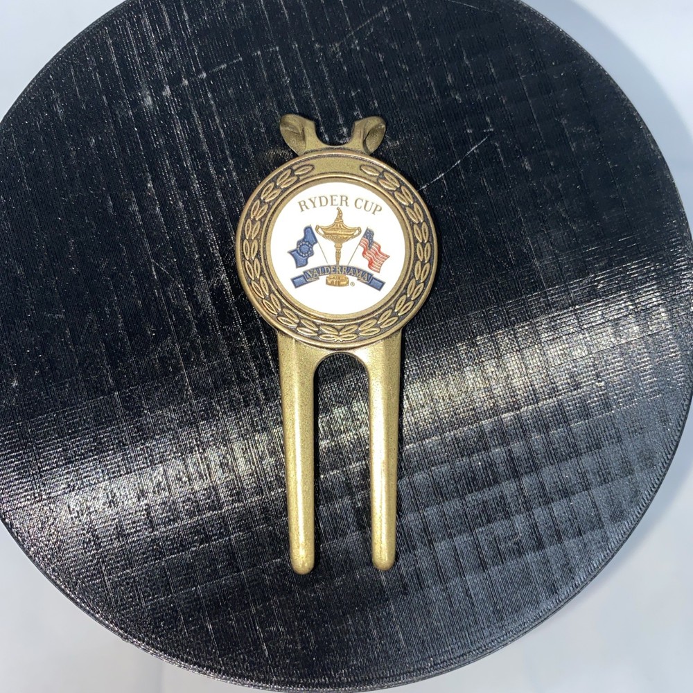 Golf Ryder Cup Bronze Divot Repair Tool
