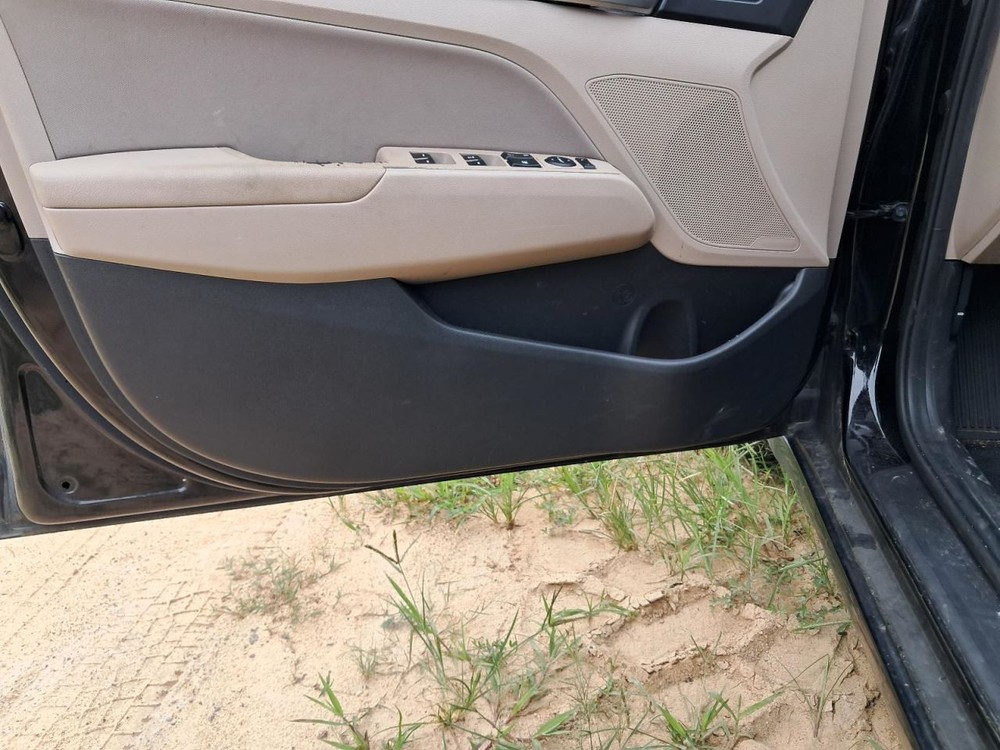ELANTRA 2020 Glove Box 4758349
