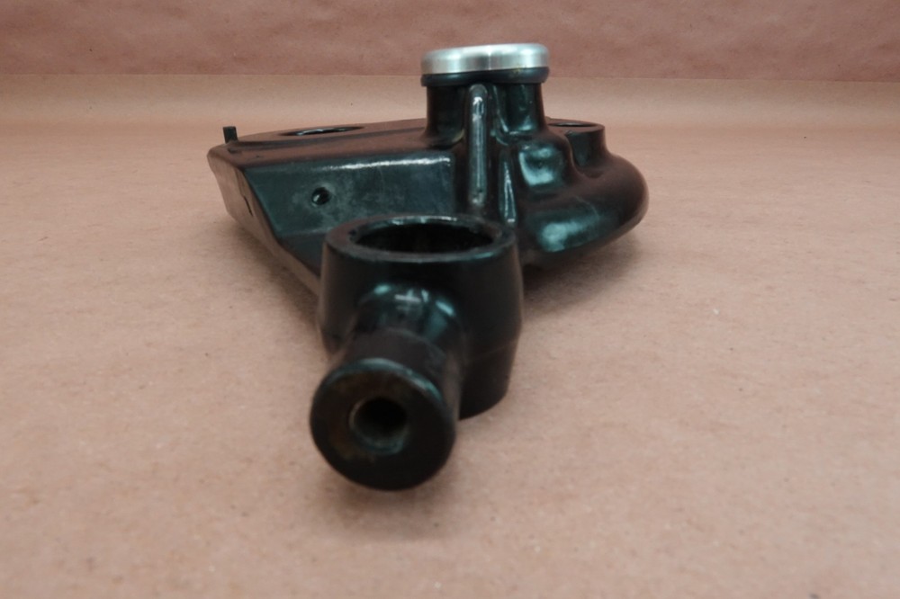 2000-2006 Harley Davidson Electra Glide UPPER TRIPLE TREE FORK CLAMP