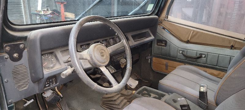 94 Jeep Wrangler Engine ECM Electronic Control Module 4.0 Liter 6 Cylinder