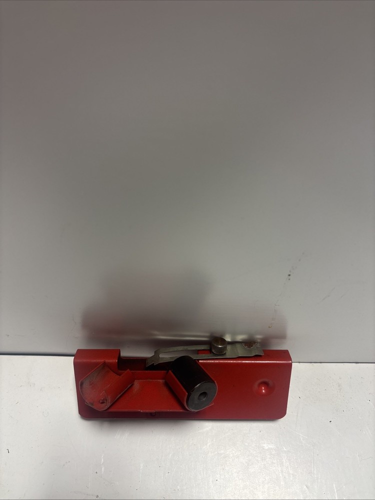 Vintage Chainsaw Blade Sharpening Guide File-N-Guide Chainsaw Blade Sharpener