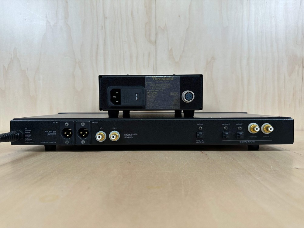 Threshold DAC 1/e Digital Processor DAC w/Power Supply