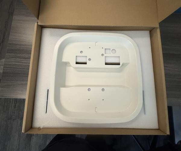 Universal Access Point Ceiling Mount Assembly (7683182-01)