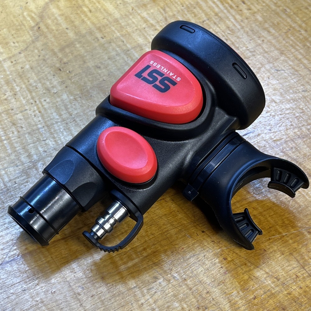 Atomic Aquatics SS1 Safe Second - Red - Regulator/Inflator Combo