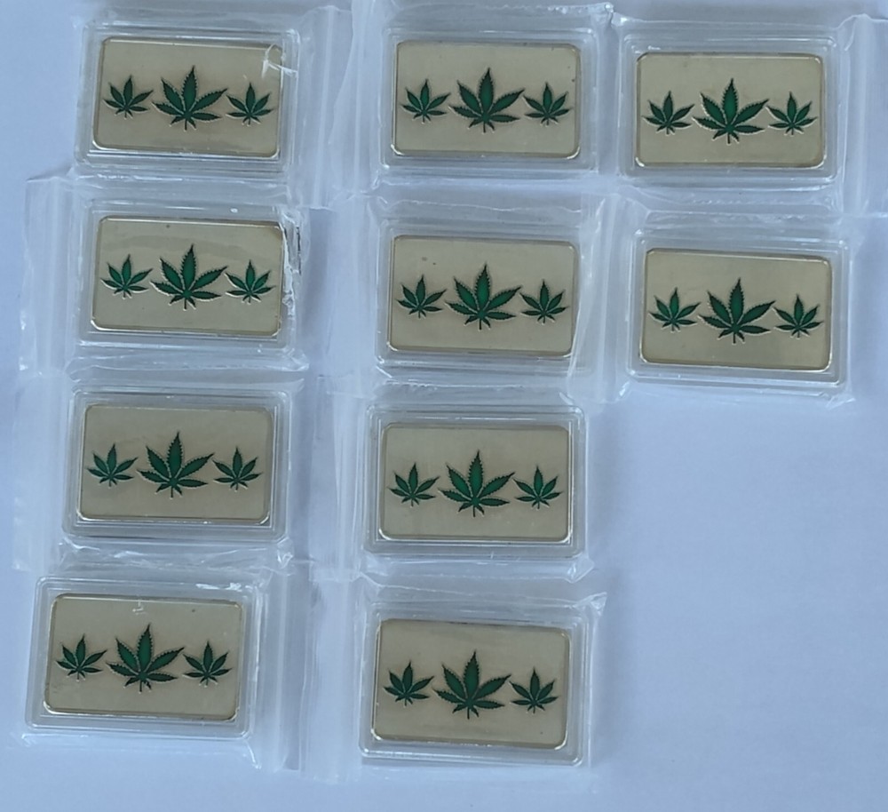 Silver clad (plated) 1 oz. bar. NOT A SOLID SILVER BAR, just a novelty item.