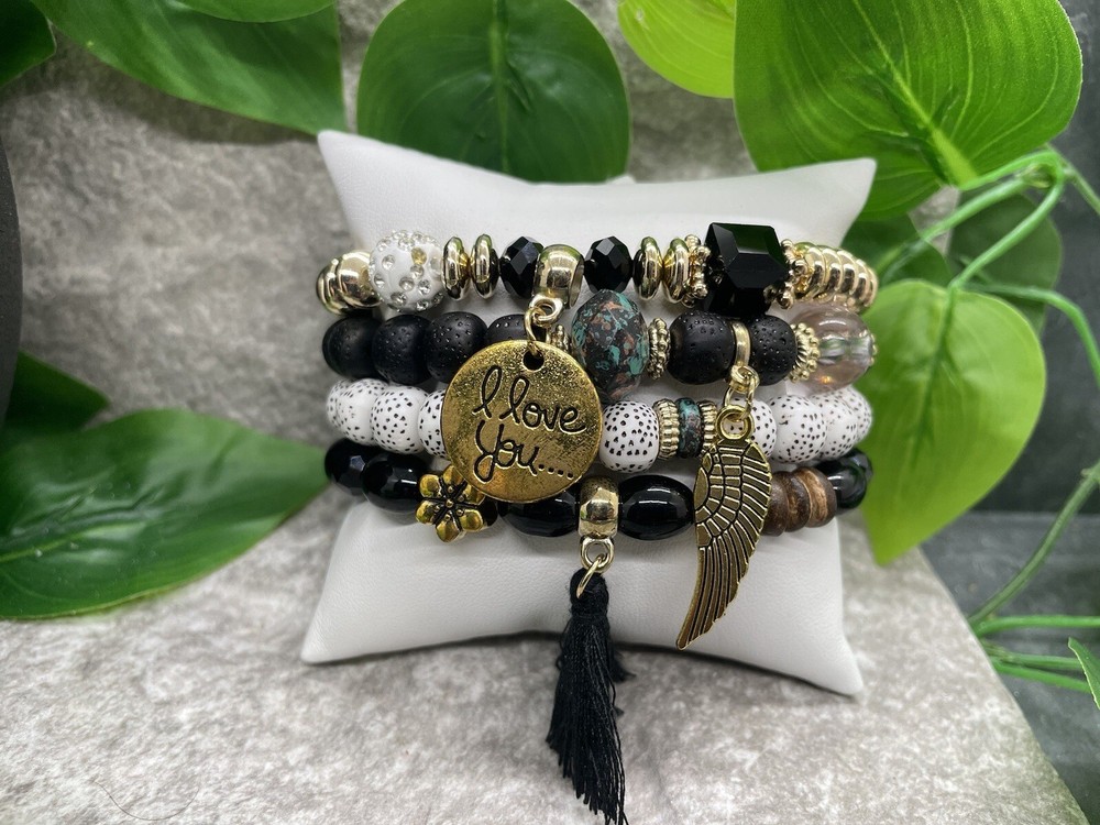 4 PC Handmade Boho Beaded Stackable 6.5” Plus Stretch Bracelet Set New A3365