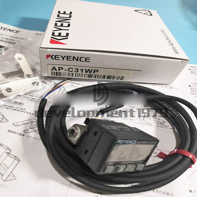 ONE New Keyence AP-C31WP Pressure Sensor