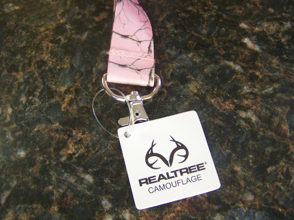 REALTREE LANYARD PINK
