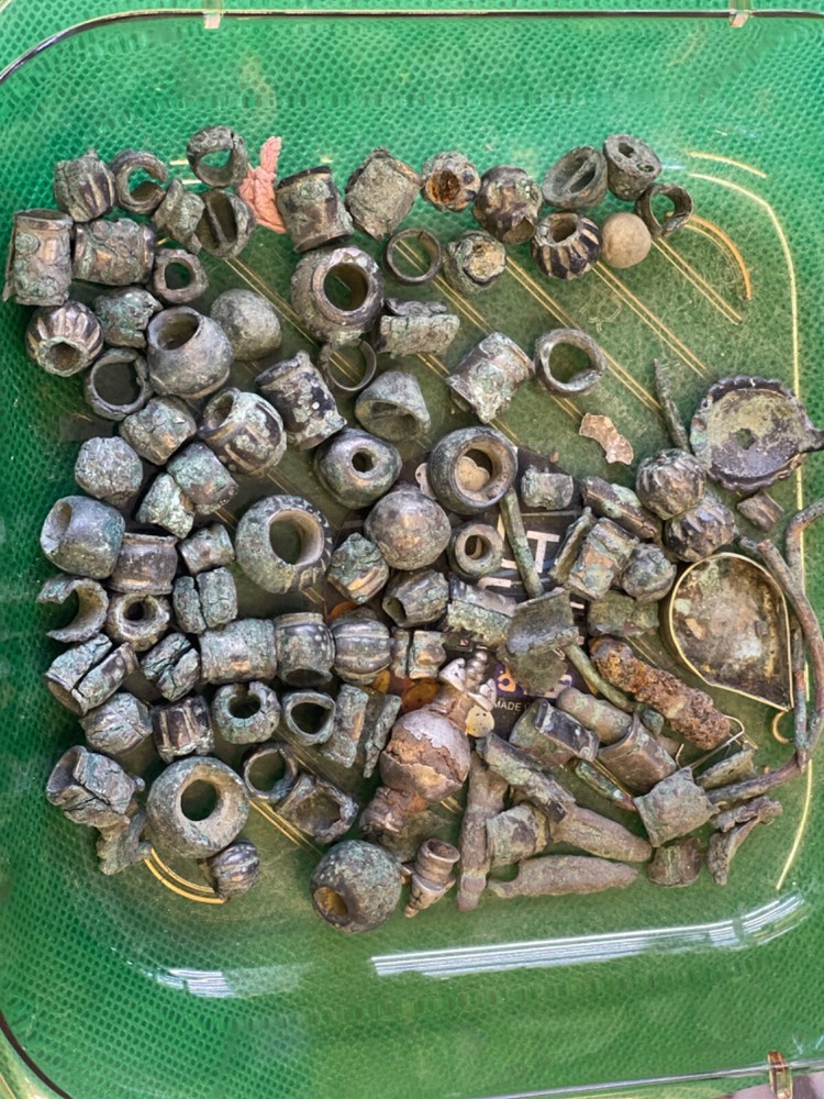 ancient roman lots beads 2000+ Years Old