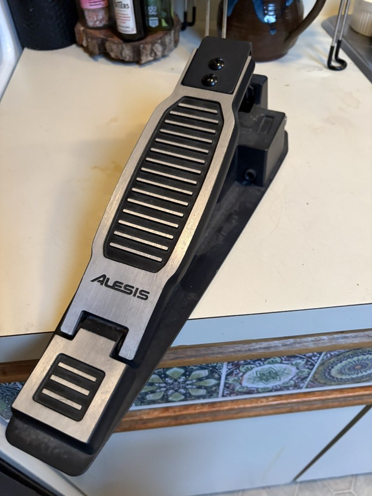 Alesis RealHat Drum Hi Hat Pedal Continuous Hi-Hat Command