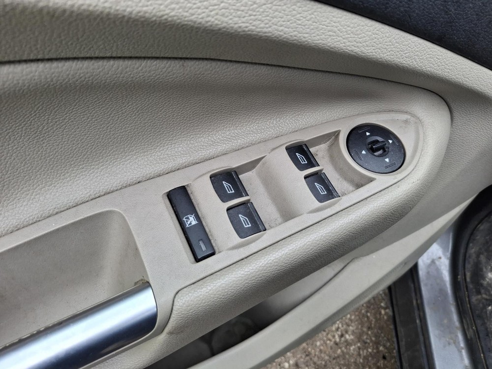 Used A/C Selector Switch fits: 2013 Ford Escape Front automatic temperature cont