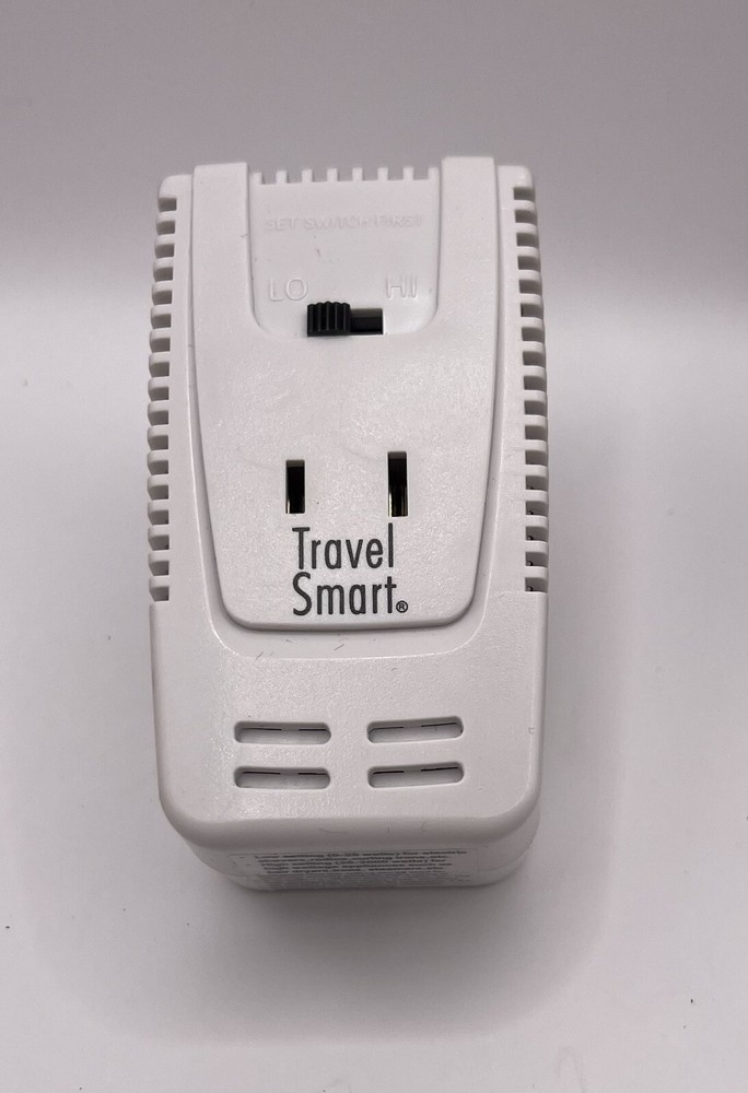 Travel Smart Outlet Converter Set With Case