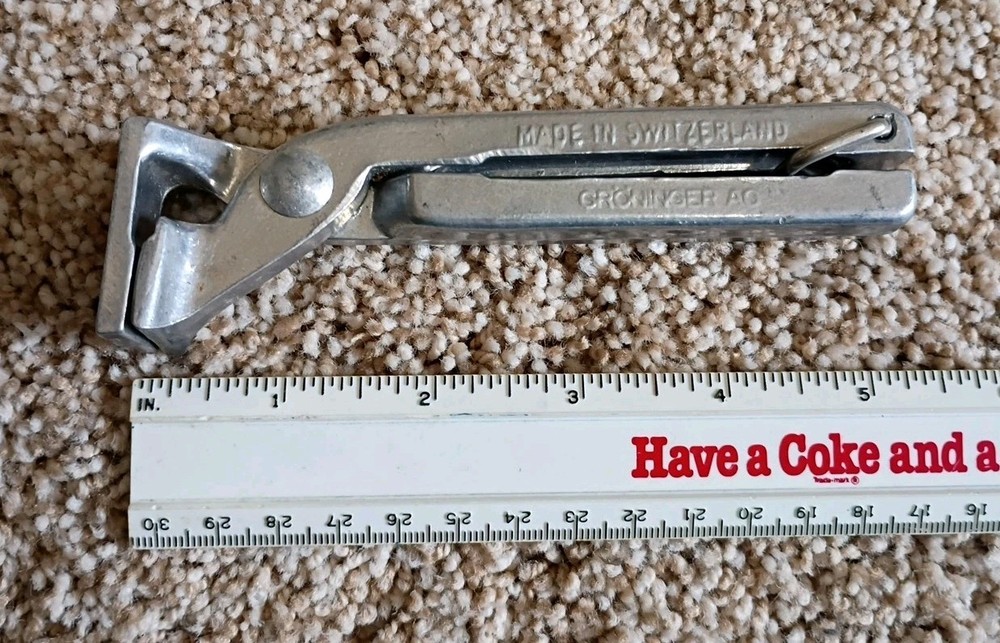 Cast Pot Gripper made In Switzerland