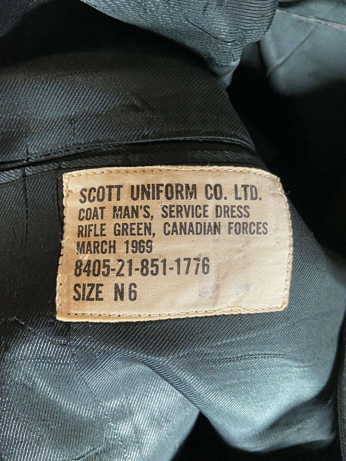 1969 Men's Service Dress Canadian Military Overcoat Greatcoat Sergeant Size N6