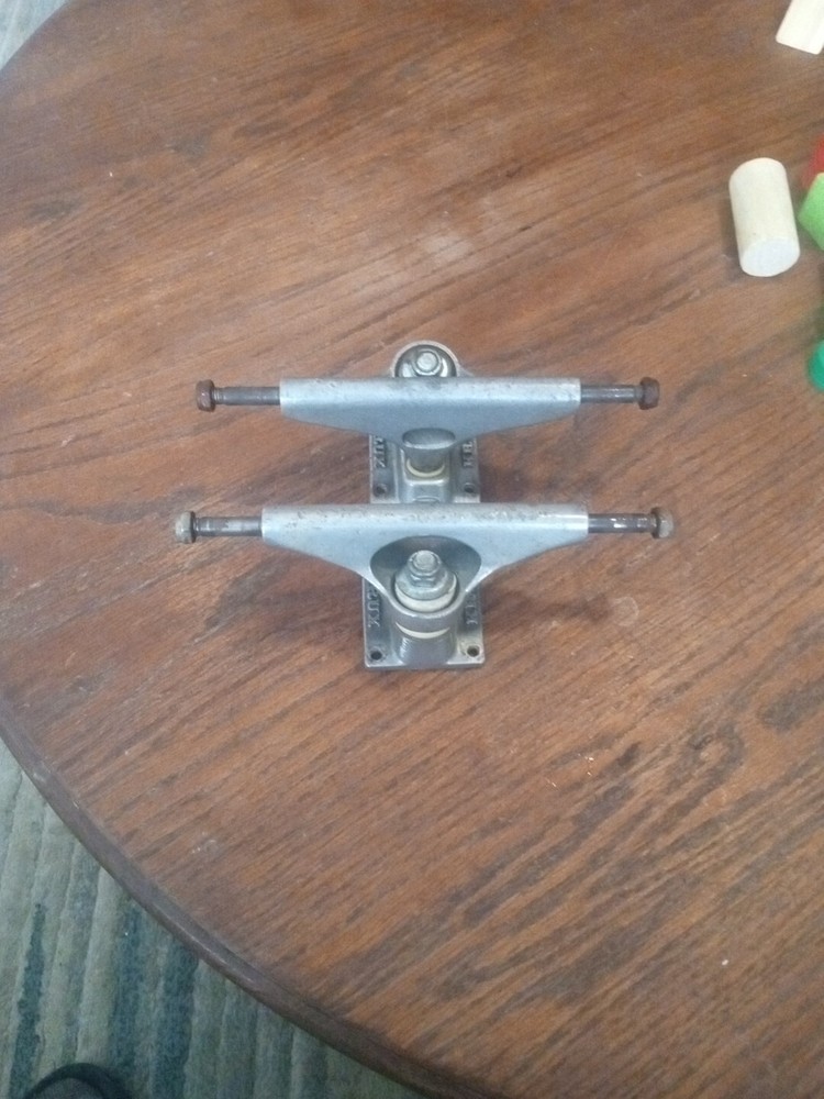Krux Skateboard Trucks - Pair