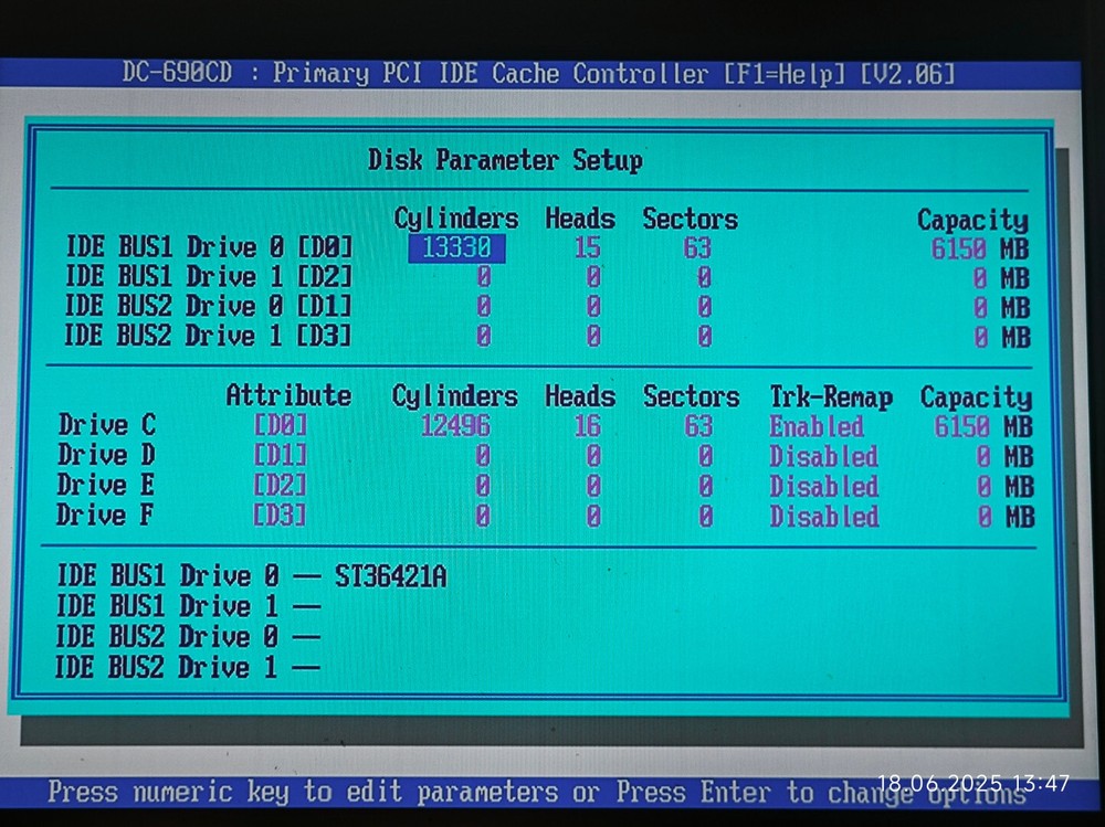 PCI IDE Caching Controller TEKRAM DC-690CD with Harris 80C286 20 MHz CPU + RAM