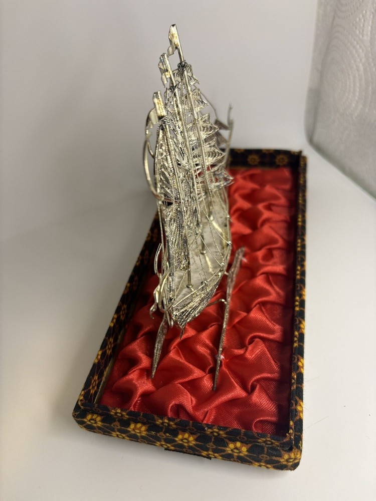 fine silver boat souvenir 2008 Plaque “Sylvia & Siegfried”