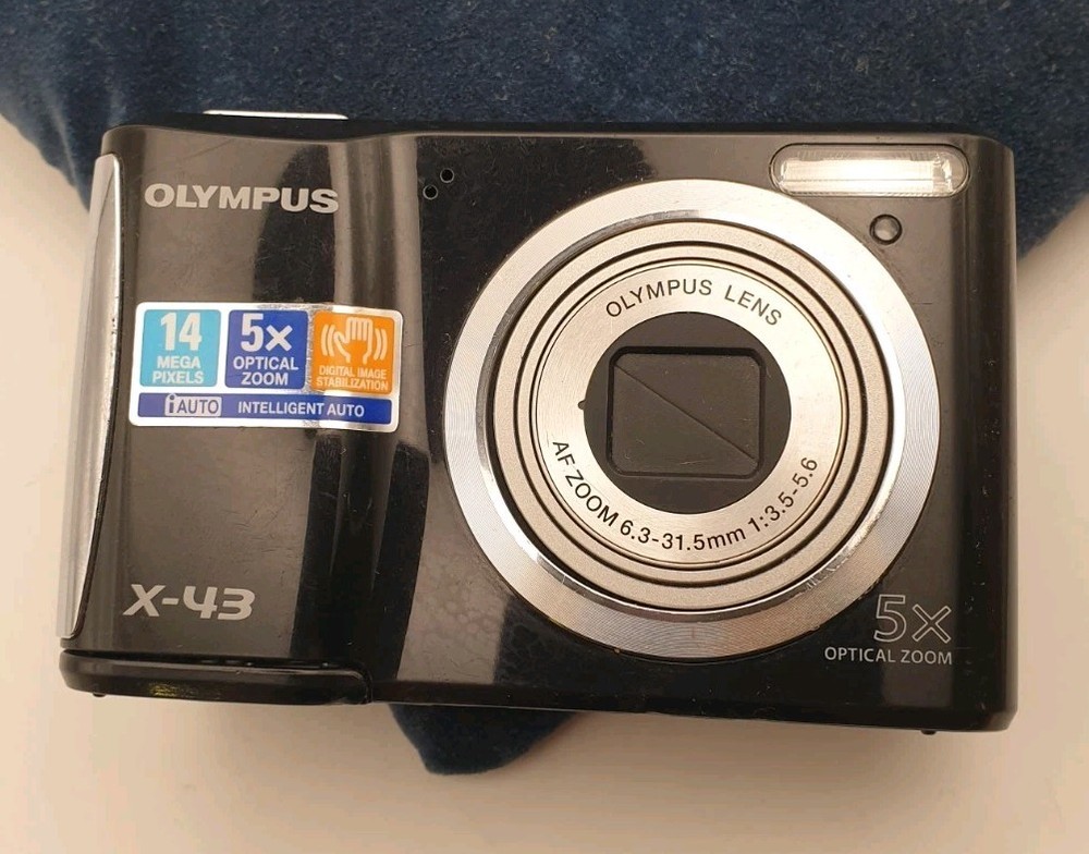 WORKING Olympus X-43 Digital Camera 14.0 mp Compact. Tested SD-card 8gb