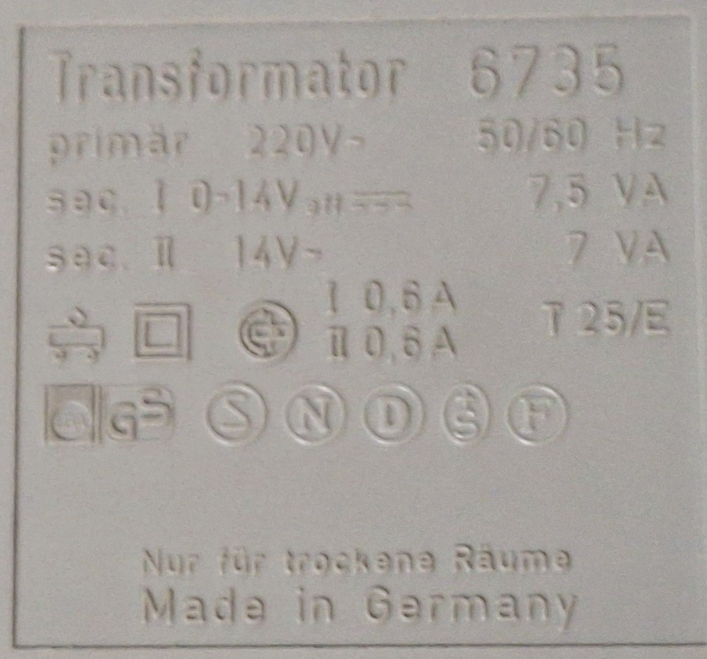 Fleischmann MSF-Trafo 6735 European DC Hobby Train Power Transformer/Controller