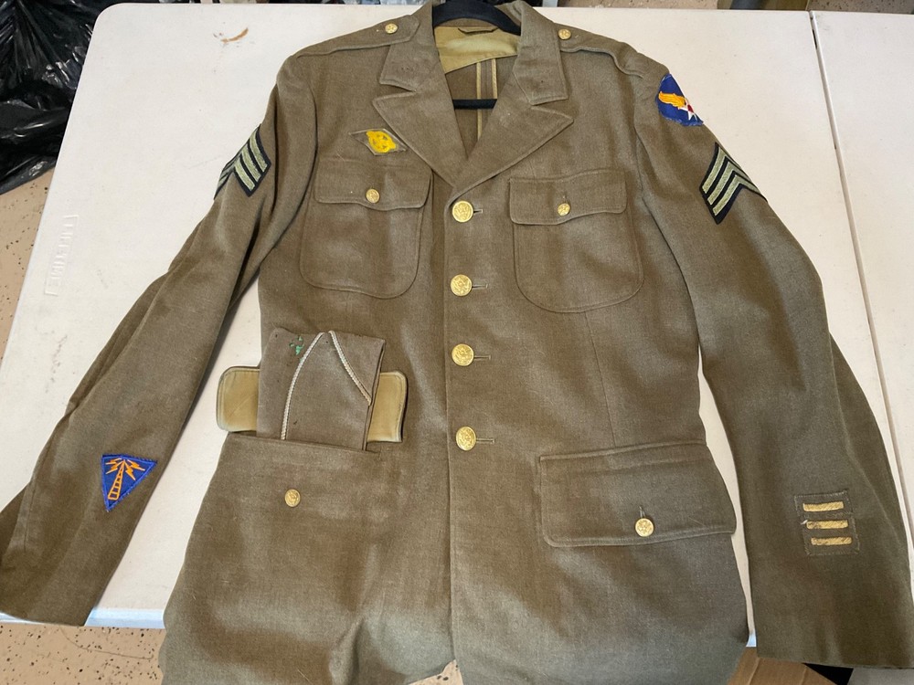 US army / air force uniform ww2 , includes hat , 25th infantry division