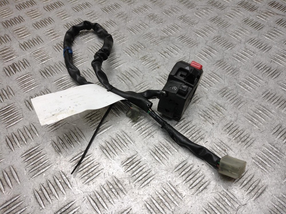 2023 YAMAHA YZF R7  Right Hand Switch Gear