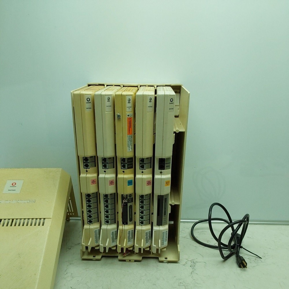Lucent Avaya 103F16 Partner II Communication System