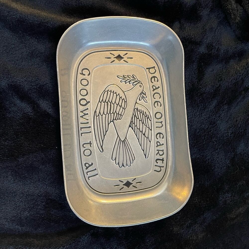Wilton Armetale Peace on Earth bread tray serve ware