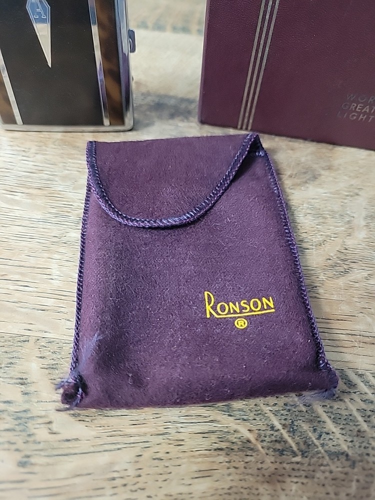 Vintage RONSON Mastercase Cigarette Lighter and Holder w/Original Box Untested.