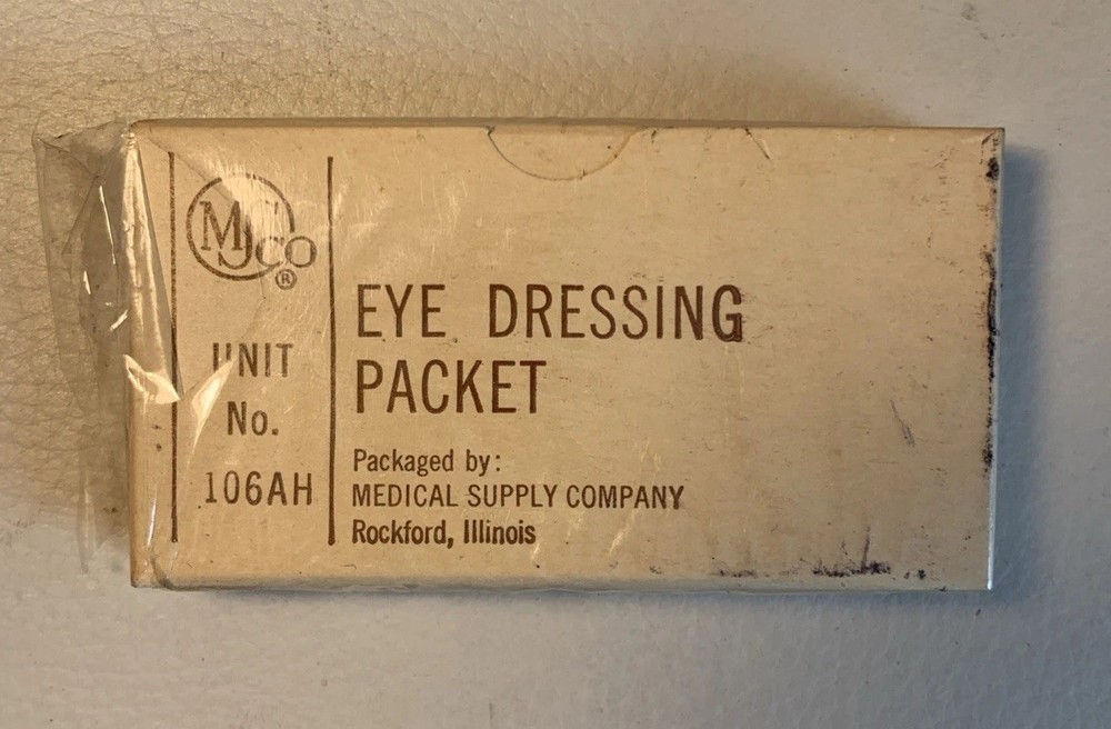 WWII MSCO Eye Dressing Packet, 2 Bandage Compress, Triangular & Adhesive Bandage