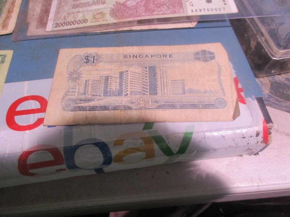Singapore - 1972 Dollar